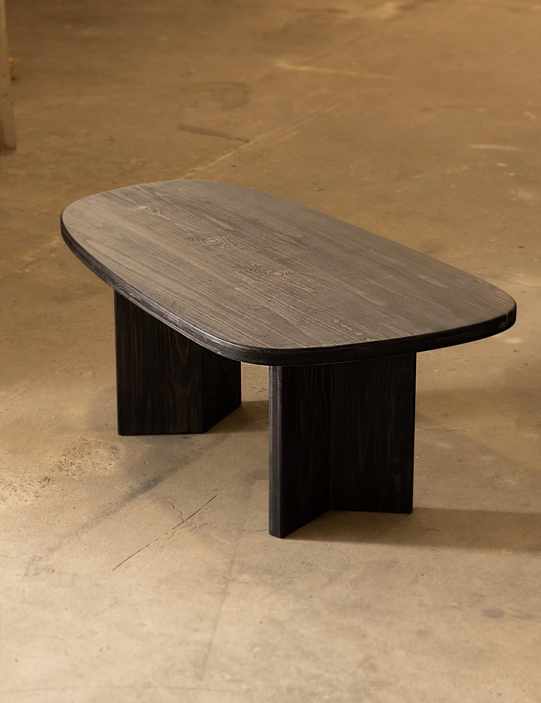 Mesa KOU en madera